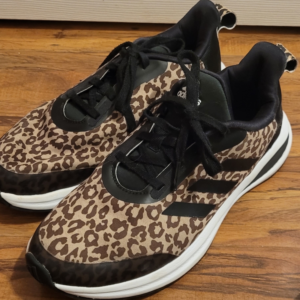 Youth sz 4.5 Leopard Adidas Tennis shoes